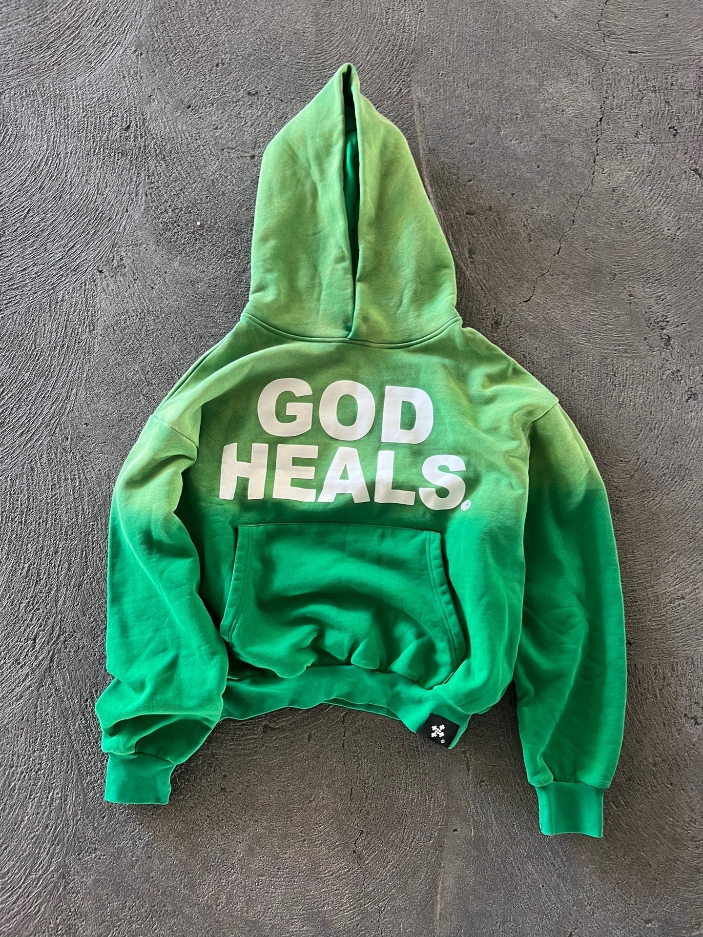 GOD HEALS HOODIE