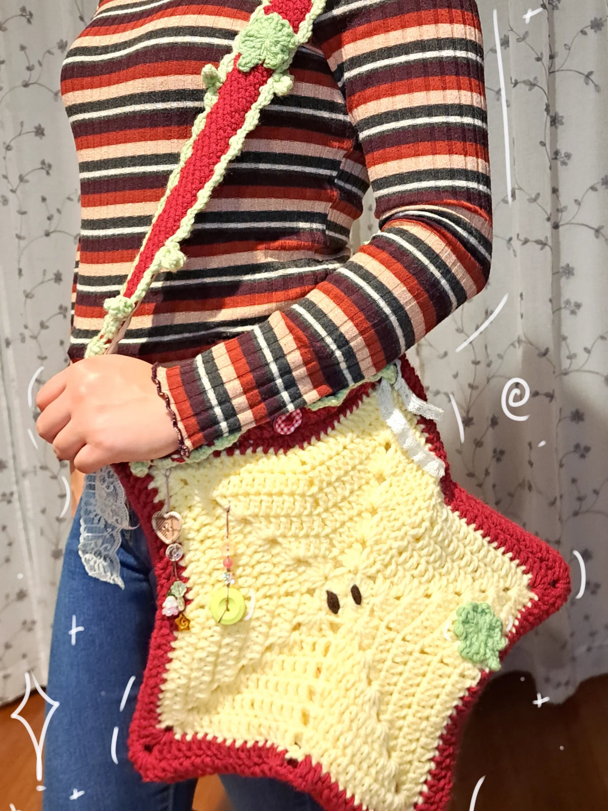 Apple Satchel